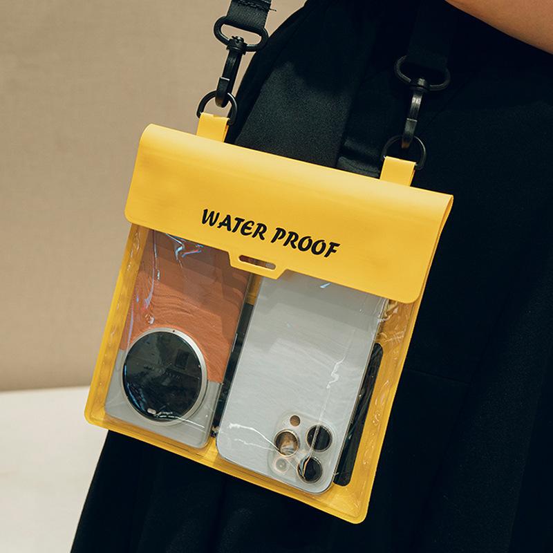 Large Capacity Waterproof Phon - огляд і ціна Waterproof Phone Bag