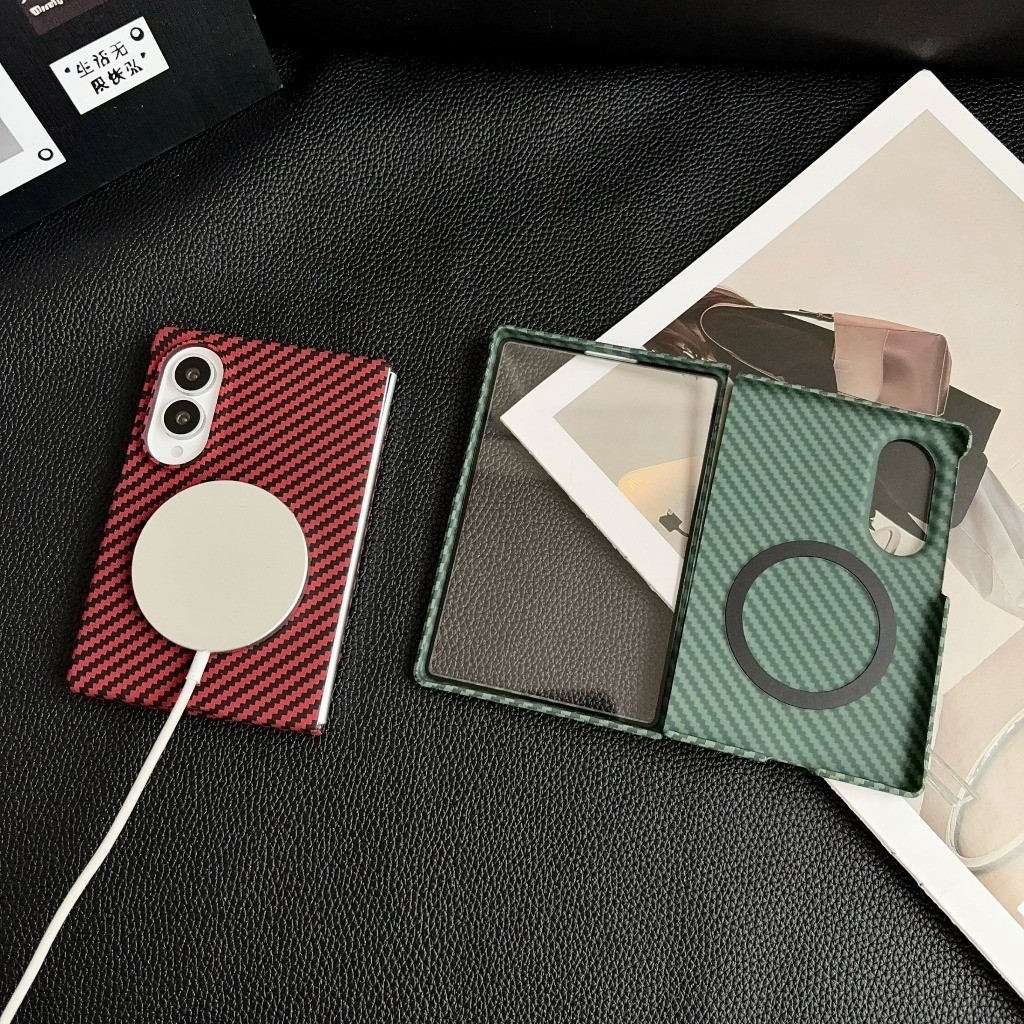 Carbon Fiber For Magsafe Magne - огляд і ціна Tempered Glass Screen